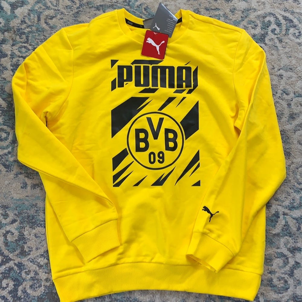 New Puma BVF Soccer Core Graphic Sweater